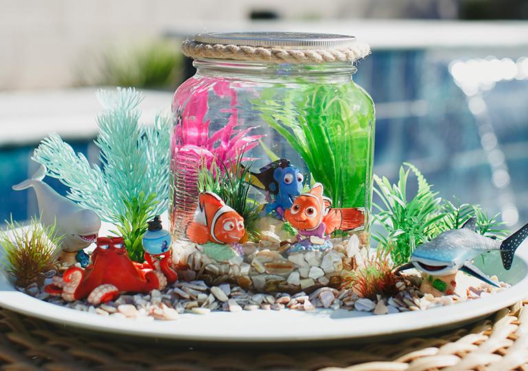 DIY Finding Dory Aquarium