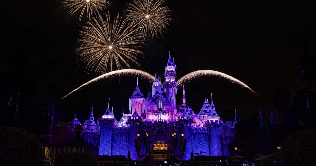 Disneyland Castle fireworks show