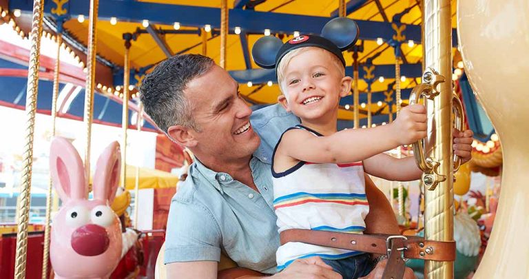 Cardmember Tips: Sweet Disney Family Traditions