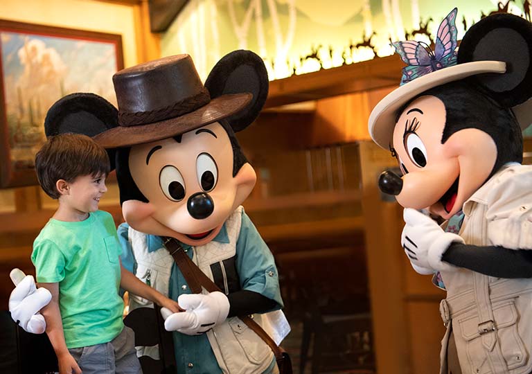 Disney Character Dining Outside Of Disney Parks Disney Rewards disney-character-dining-outside-of-disney-parks-disney-rewards