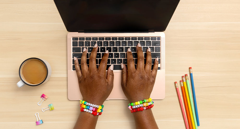 Turning Red-Inspired Friendship Bracelets