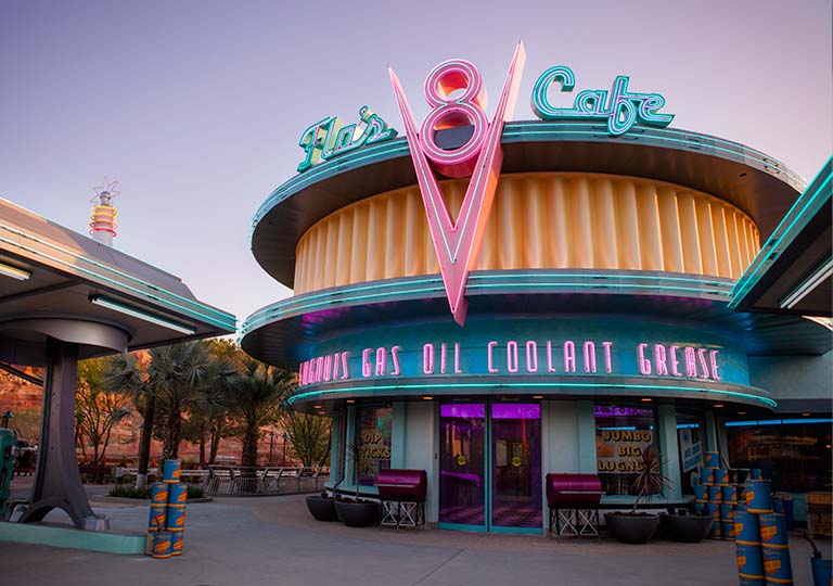 Flo’s V8 Café