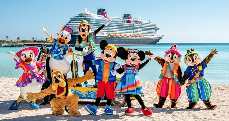 The Ultimate Guide to <em>Disney Cruise Line</em>