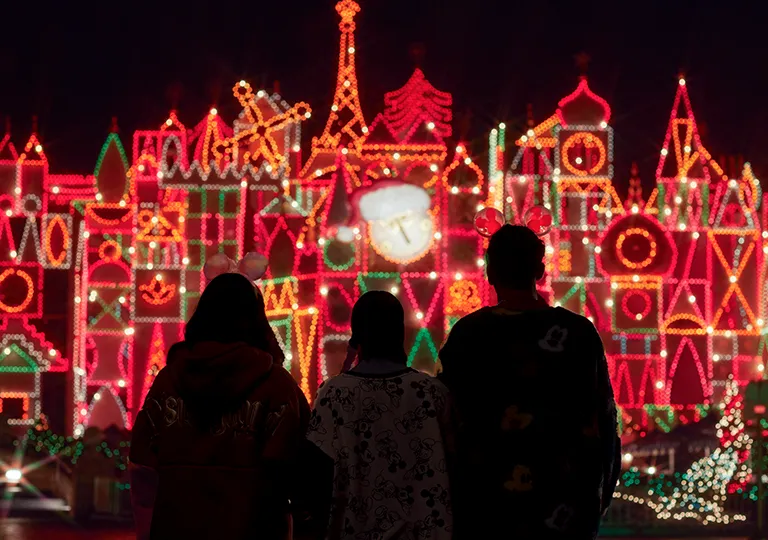 "it's a small world" Holiday