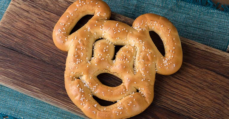 Mickey Pretzel