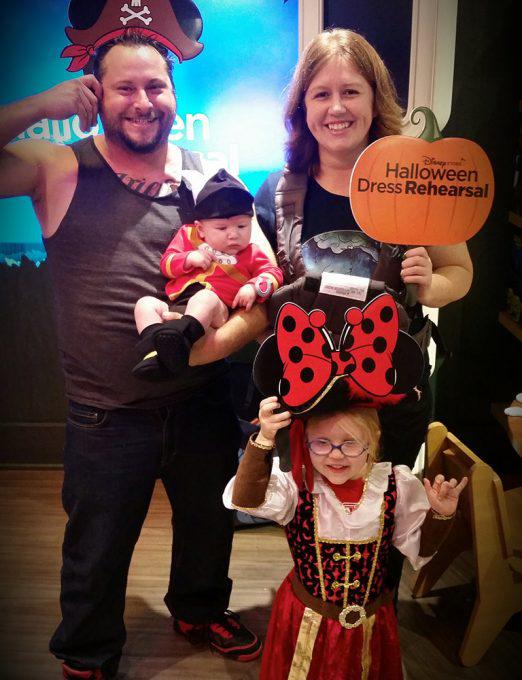 Disney Cardmember Family Halloween