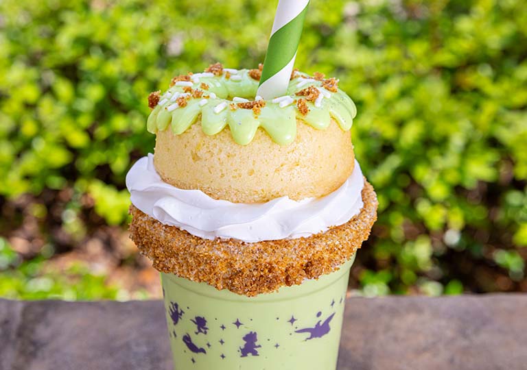 Sundae at Hollywood Scoops